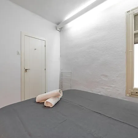 Padilla Private Hostel